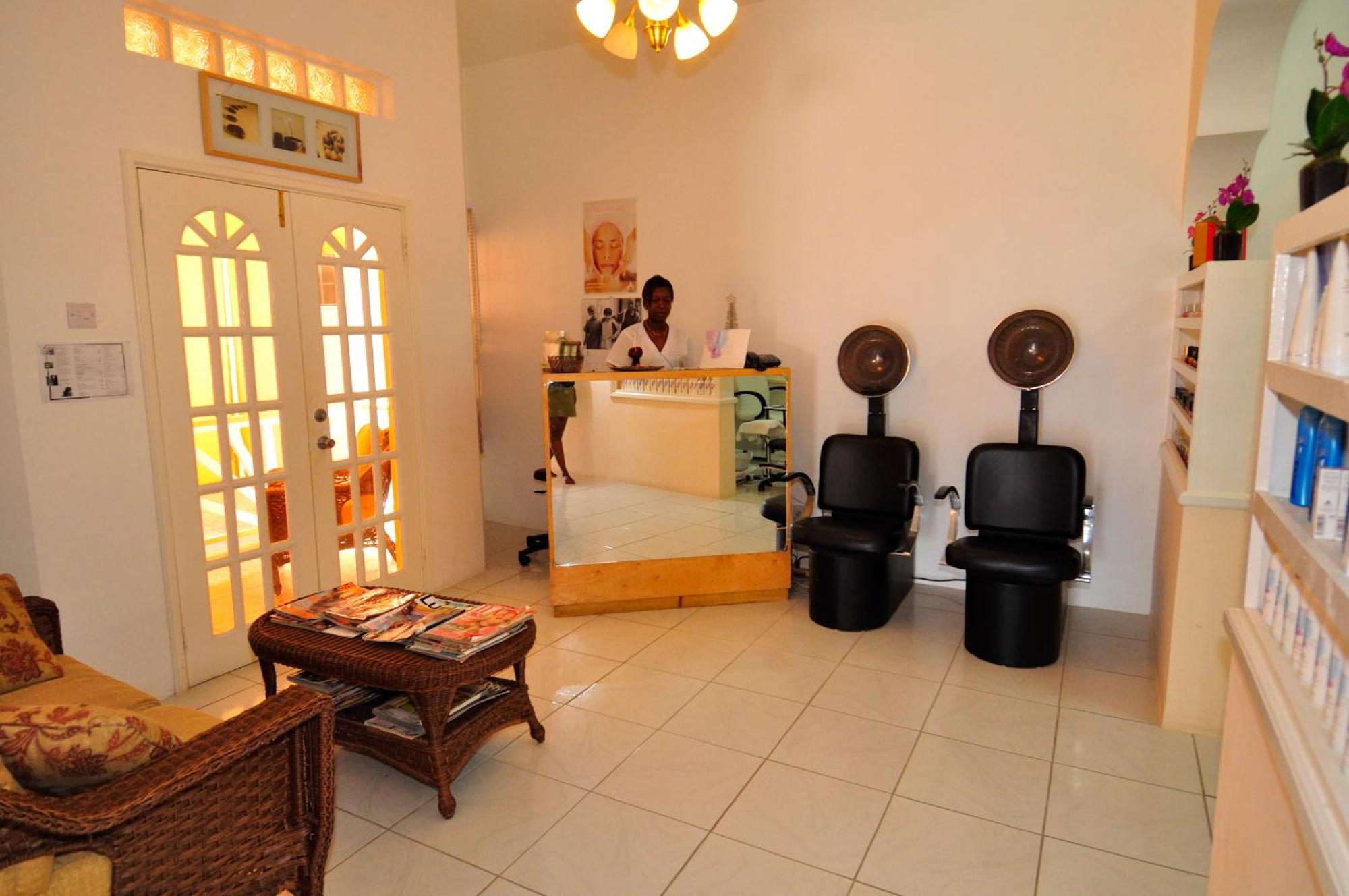 La Heliconia & Day Spa St. George's Ngoại thất bức ảnh